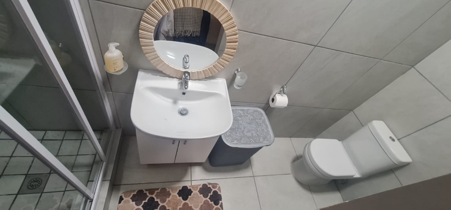 To Let 2 Bedroom Property for Rent in De Zoete Inval Western Cape